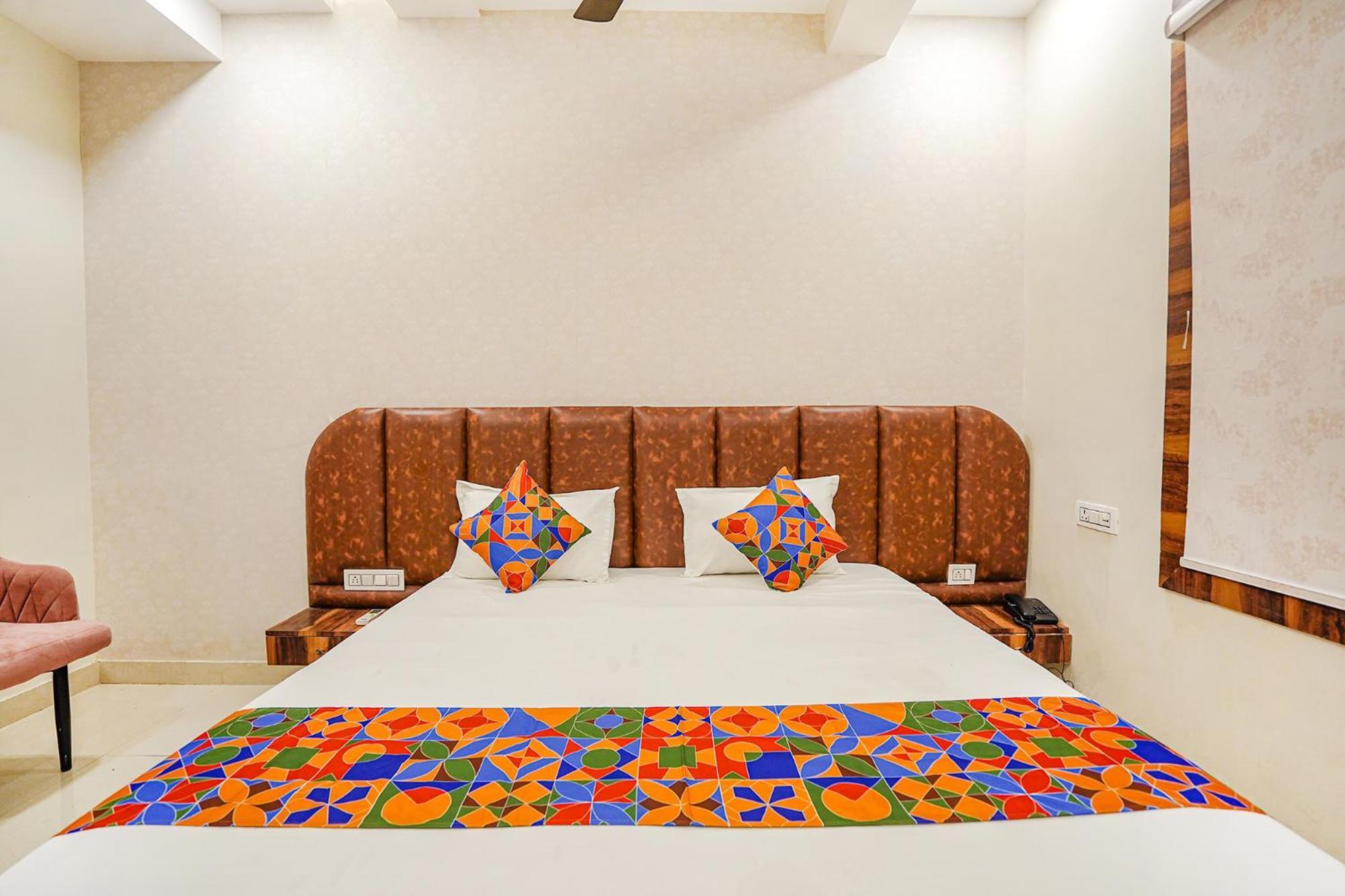 Fabhotel Ts Inn Faithfulganj Exterior foto