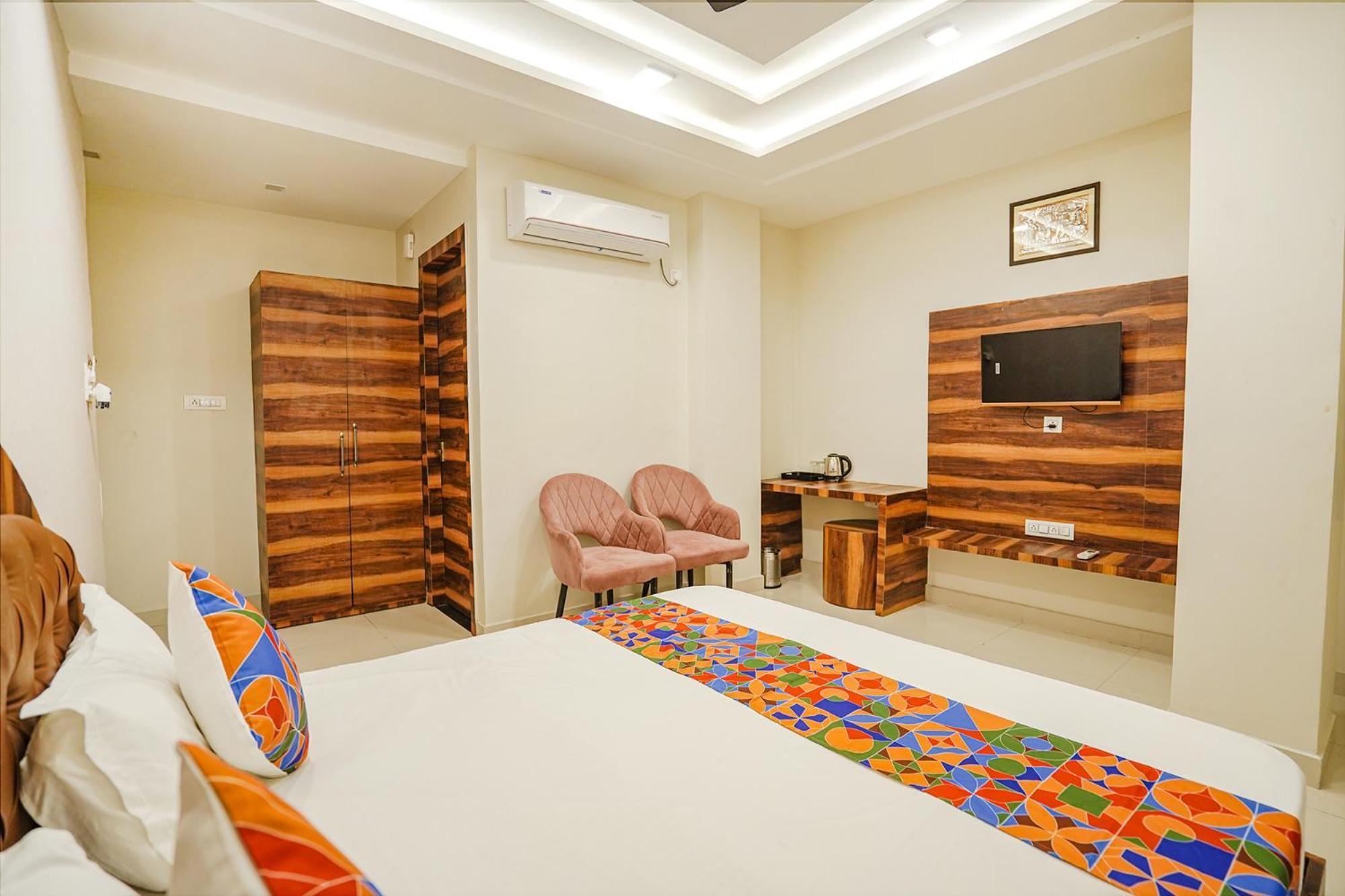 Fabhotel Ts Inn Faithfulganj Exterior foto